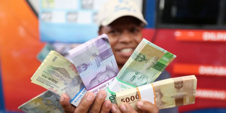 Cara Tarik Tunai BPR e-cash Di ATM Mandiri Tanpa Kartu ATM 211022920161219 090805 5271 Peluncuran.uang .nkri .tahun .emisi .2016 780x390